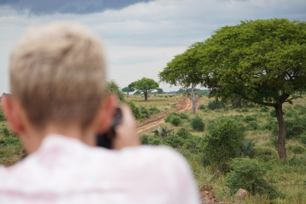 Tag 5_afrika-uganda-menschen-paul mit kamera